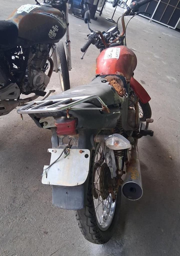 Yamaha YBR 125 2008 — foto 2