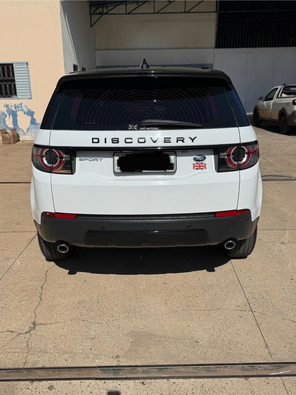 Land Rover Discovery 2019 — foto 8