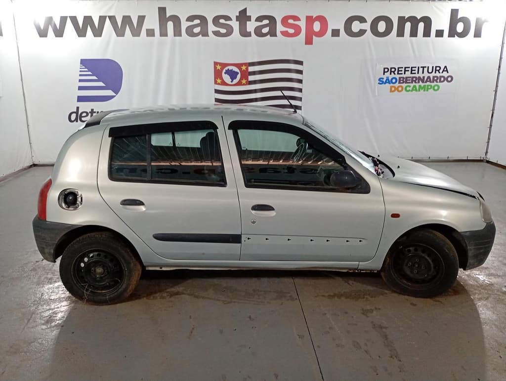 Renault Clio RL 1.0 2003 — foto 1