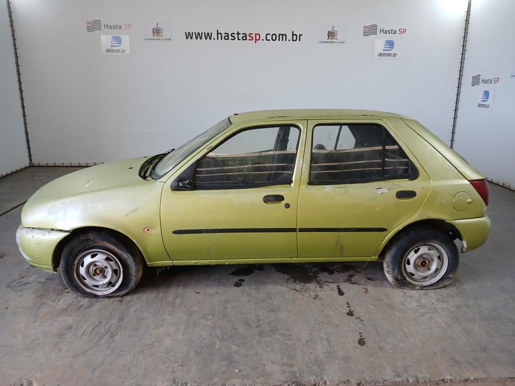 Ford Fiesta 1997 — foto 1