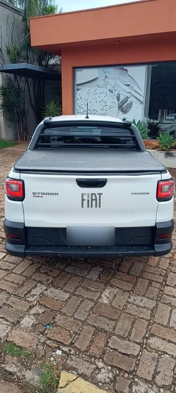 Fiat Strada 2022 — foto 14