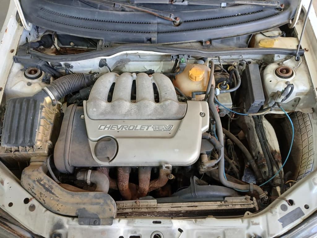 Chevrolet Corsa Super 2001 — foto 2