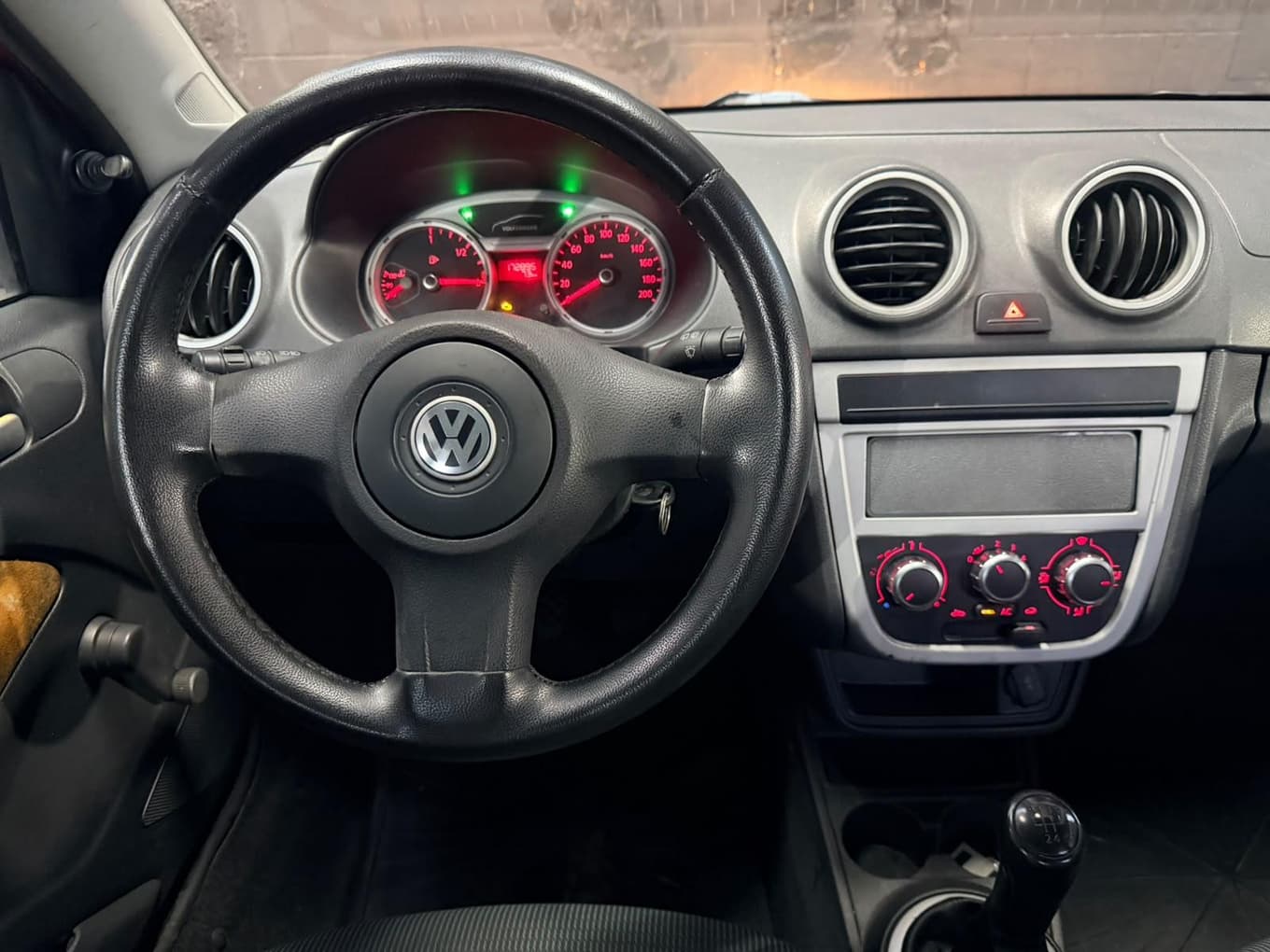 Volkswagen Gol 2012 — foto 4
