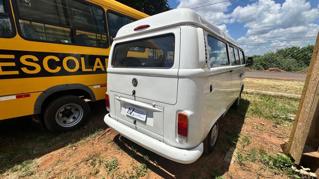 Volkswagen Kombi 2014 — foto 4