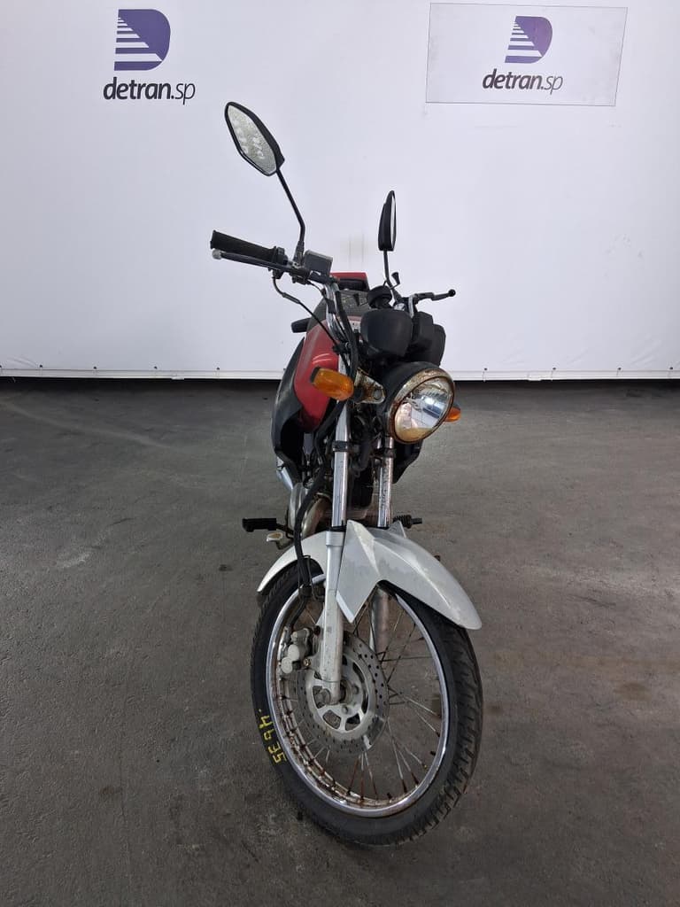 Yamaha YBR 125e 2001 — foto 3
