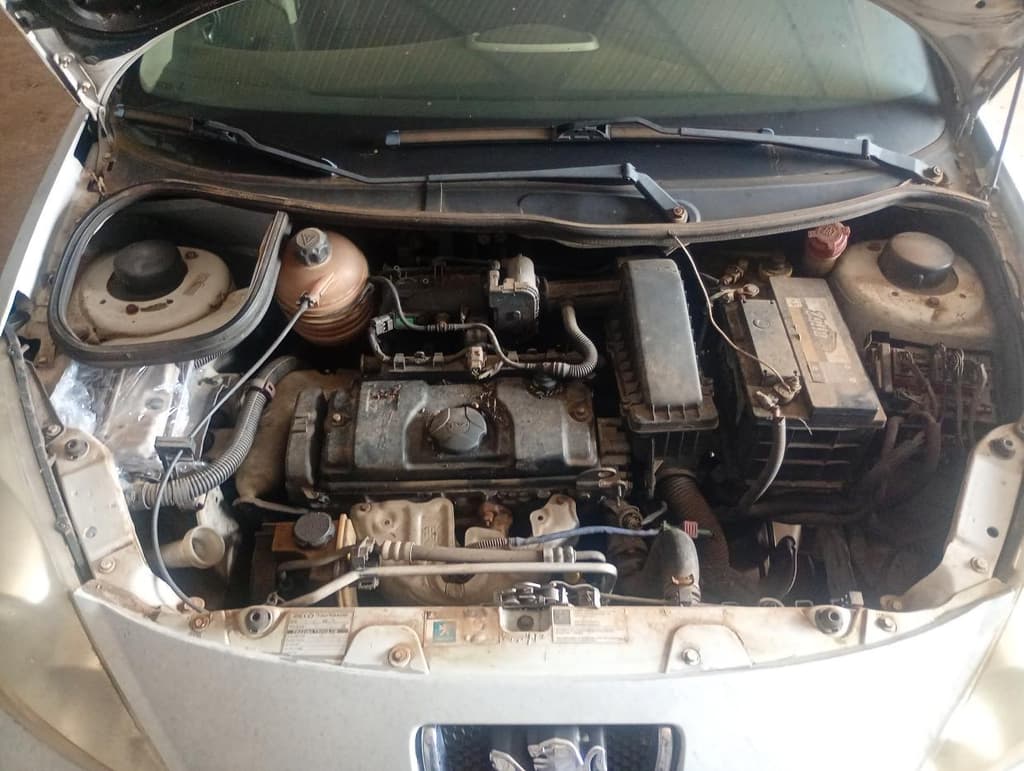 Peugeot 207hb XR S 2011 — foto 5