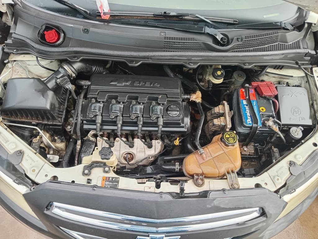 Chevrolet Onix 1.0mt LT 2015 — foto 2