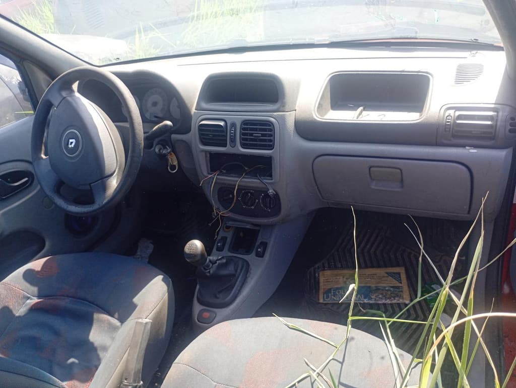 Renault Clio AUT 10 H 3P 2007 — foto 6