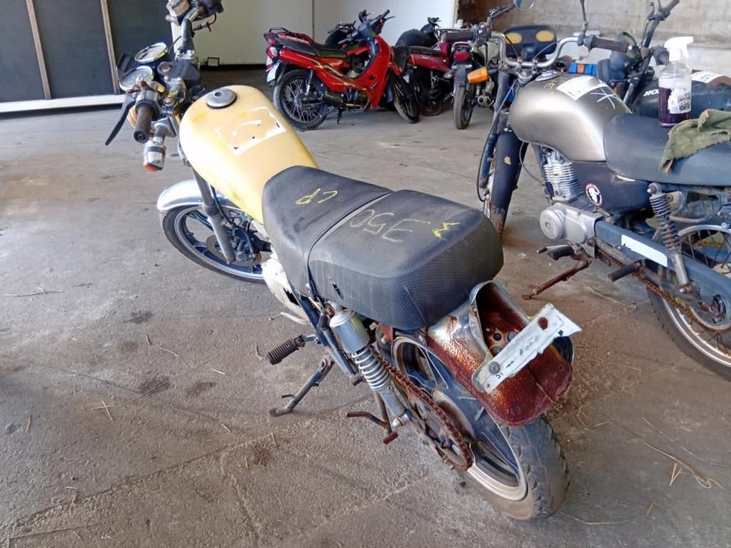 Suzuki Intruder 125 2007 — foto 2