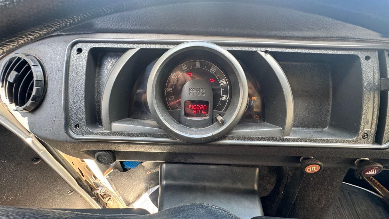 Volkswagen Kombi 2014 — foto 16