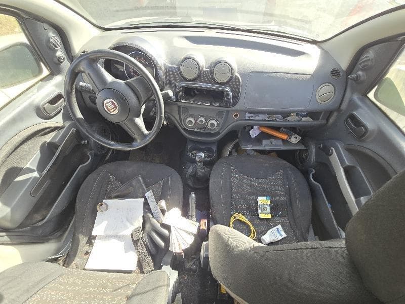 Fiat UNO Vivace 1.0 2011 — foto 2