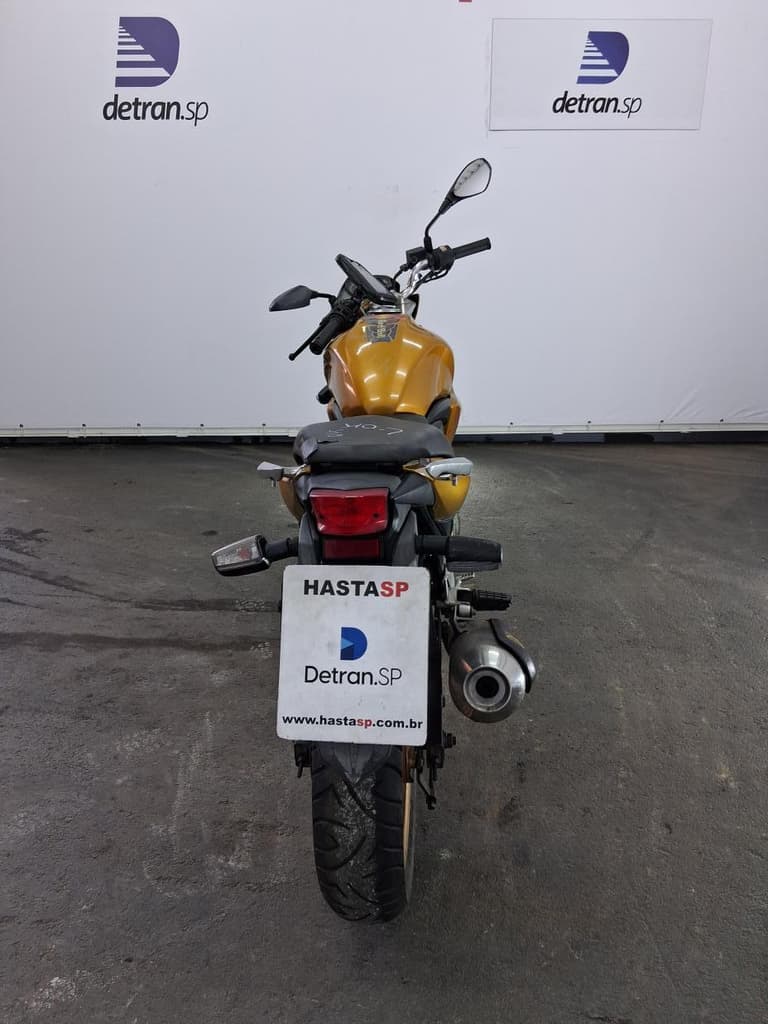 Honda CB 300r 2010 — foto 4
