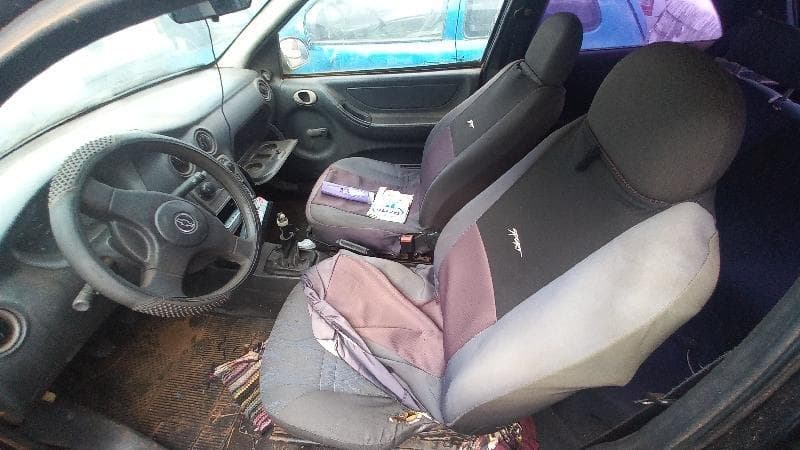 Chevrolet Celta 2P Life 2005 — foto 11