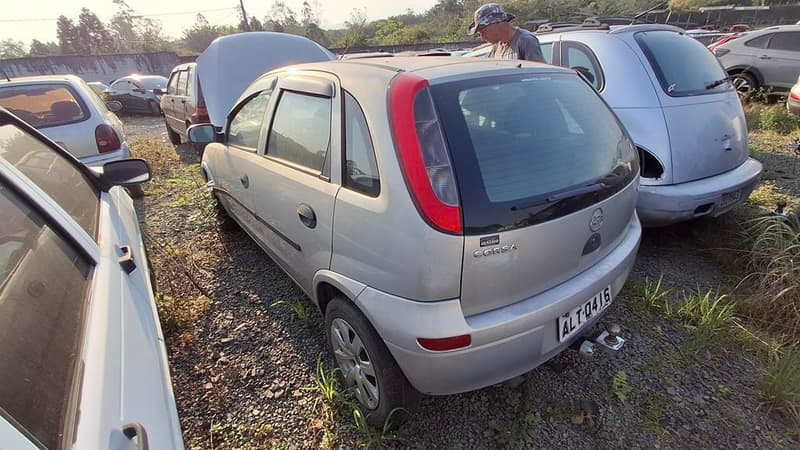 Chevrolet Gm/corsa Hatch 2004 — foto 1