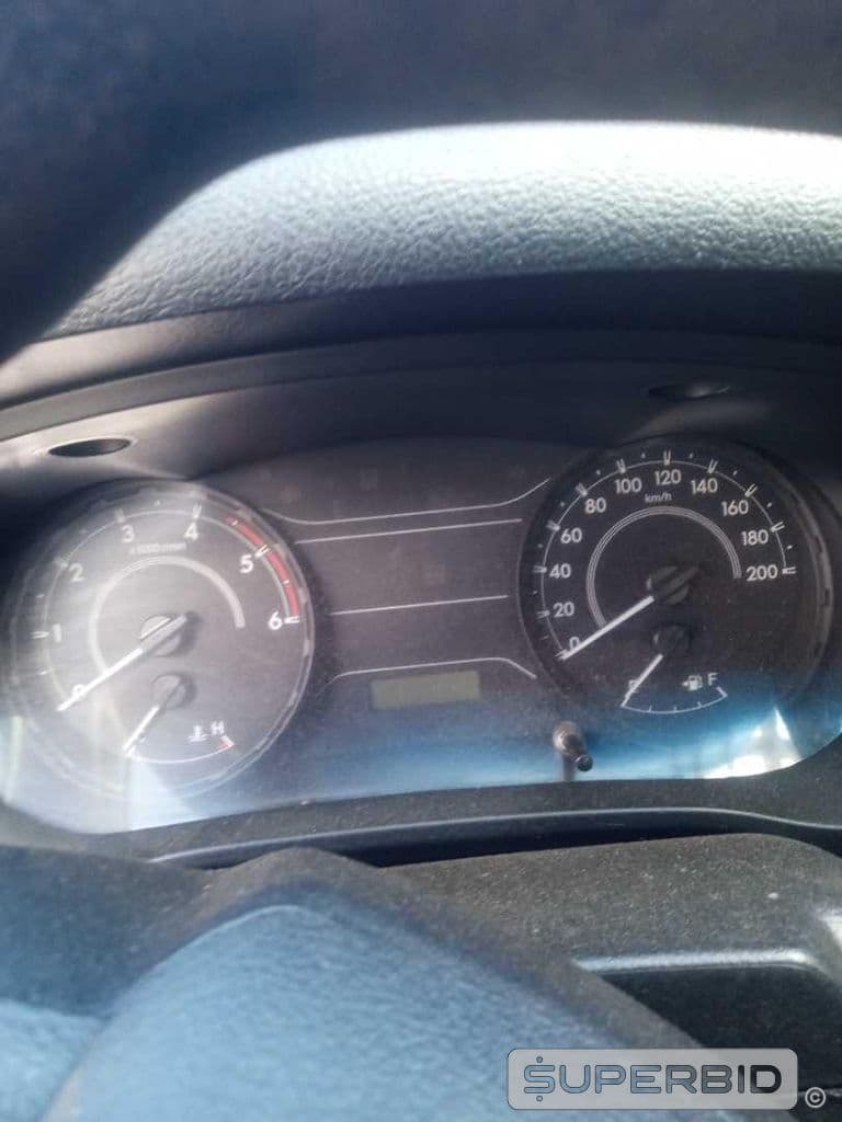 Toyota Hilux 2018 — foto 3