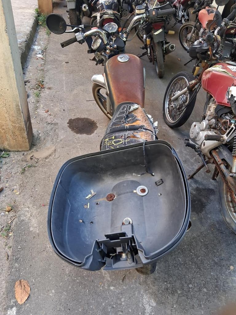 Suzuki Intruder 125 2009 — foto 3
