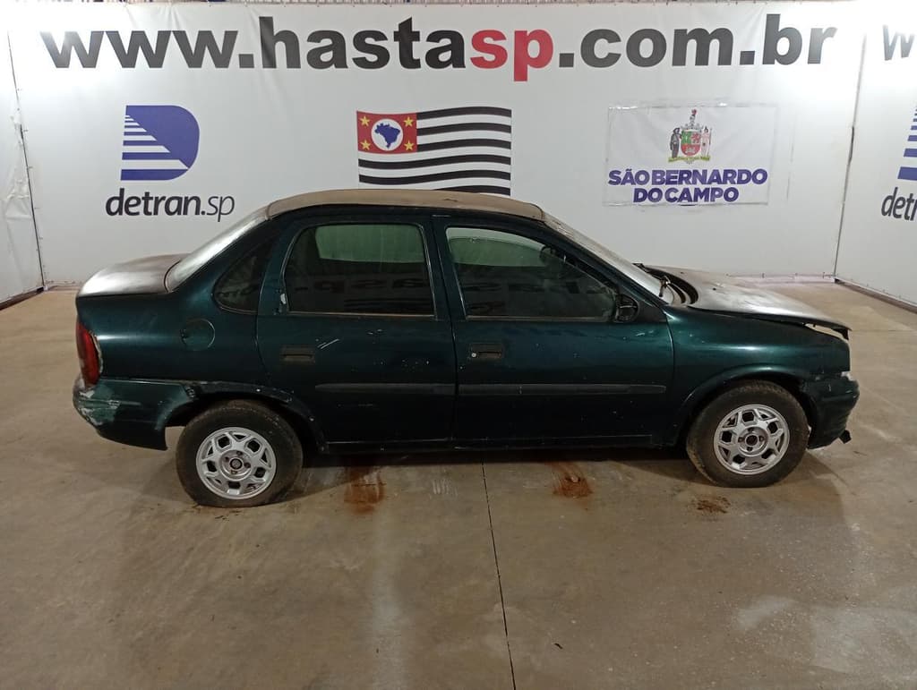 Chevrolet Corsa GL 1.6 1998, verde