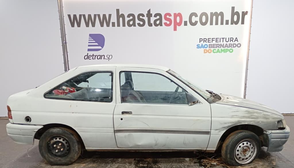 Ford Escort 1.8 GL 1994 — foto 1
