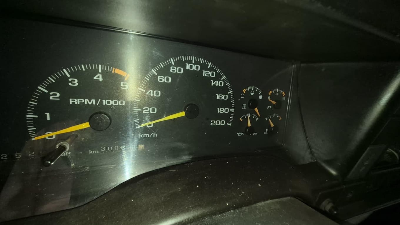 Chevrolet Silverado Conquest HD DLX 4.2 2000 — foto 4