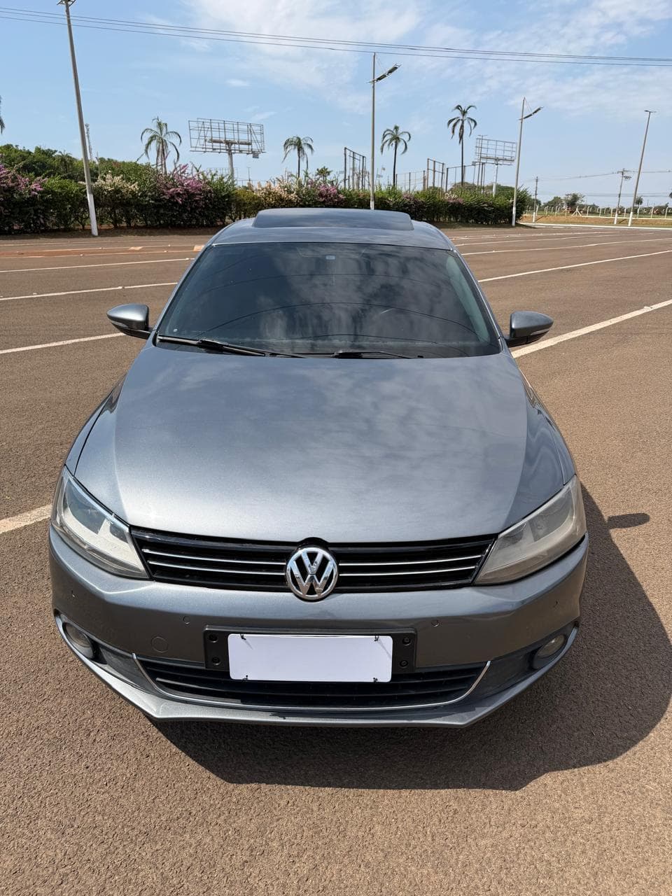 Volkswagen. Jetta 2.0t. 2014 — foto 4