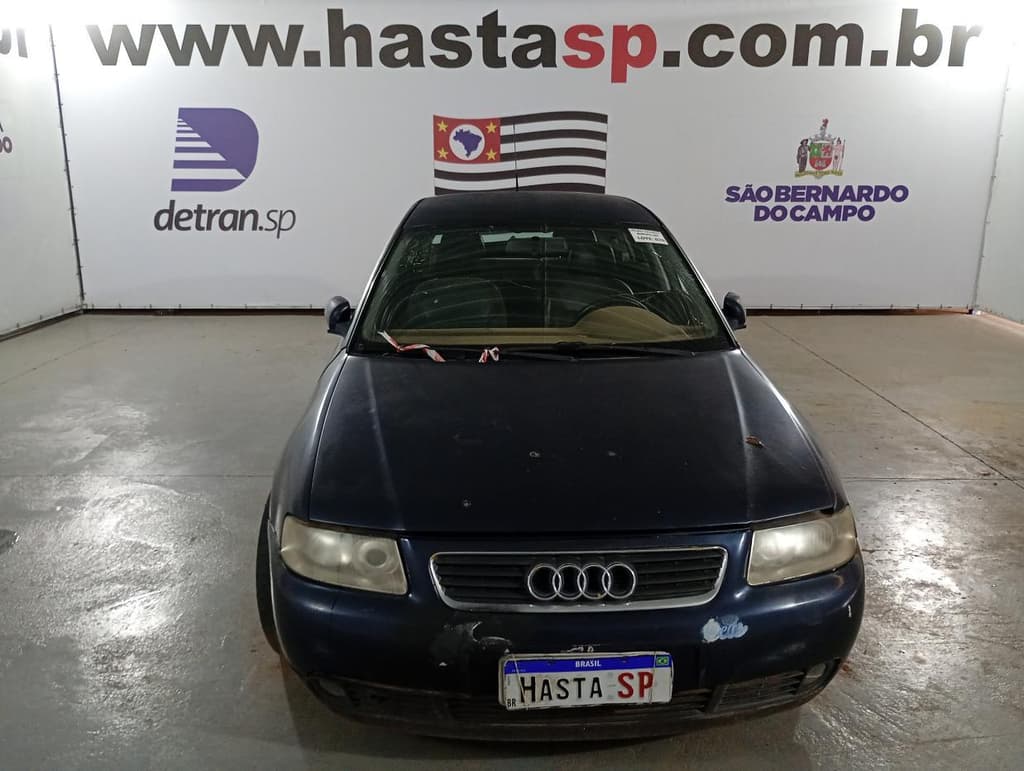 Audi A3 1.6 2003, azul