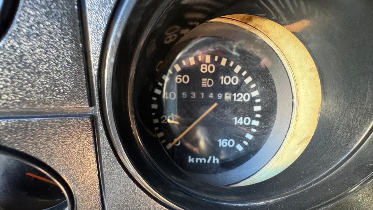 Chevrolet D20 1988 — foto 18