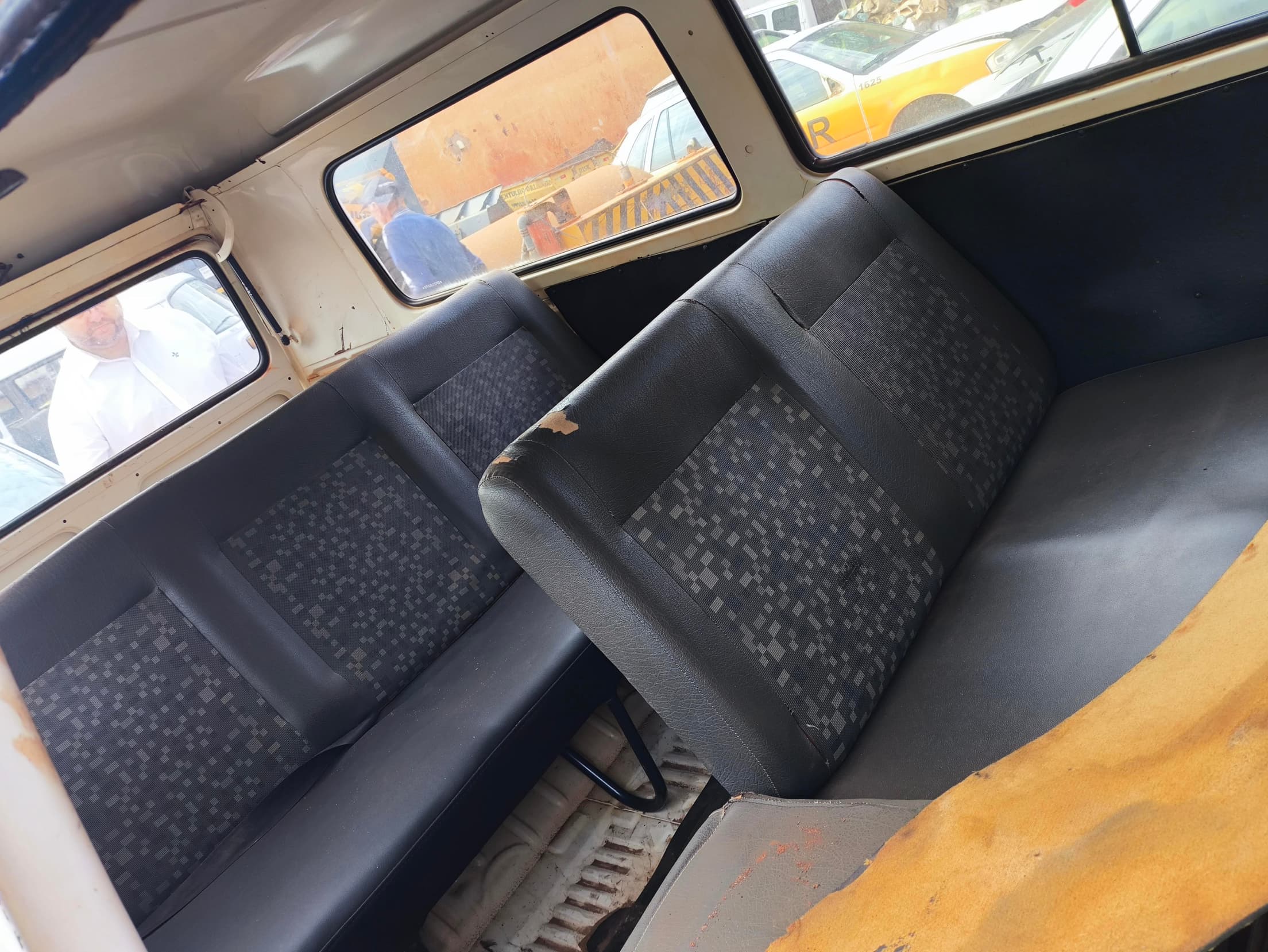 Volkswagen Kombi 2011 — foto 7