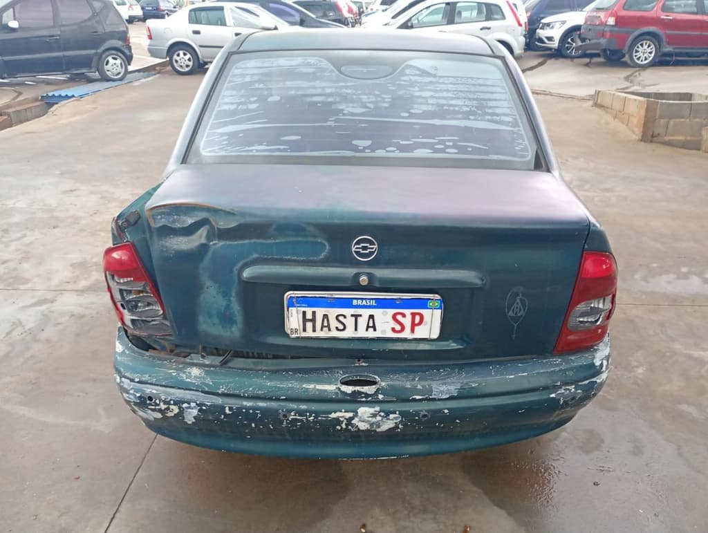 Chevrolet Corsa Mileniun 2001 — foto 4