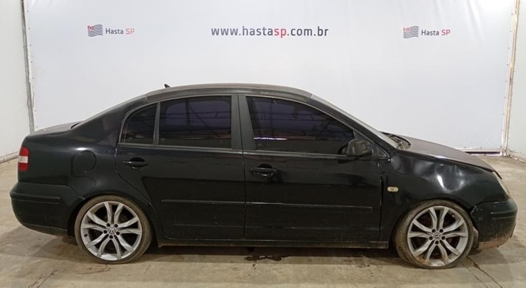 Volkswagen Polo Sedan 1.6 2005 — foto 4