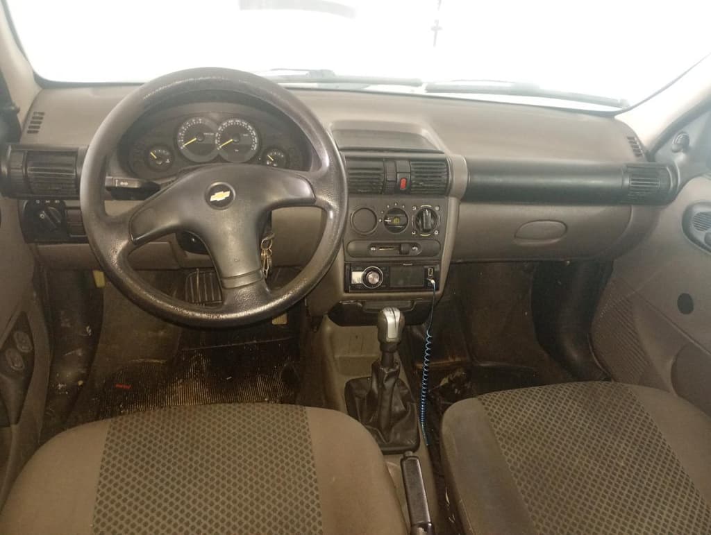Chevrolet Classic LS 2011 — foto 3