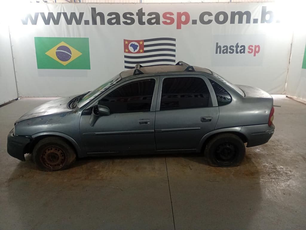 Chevrolet Corsa Wind 2001, cinza