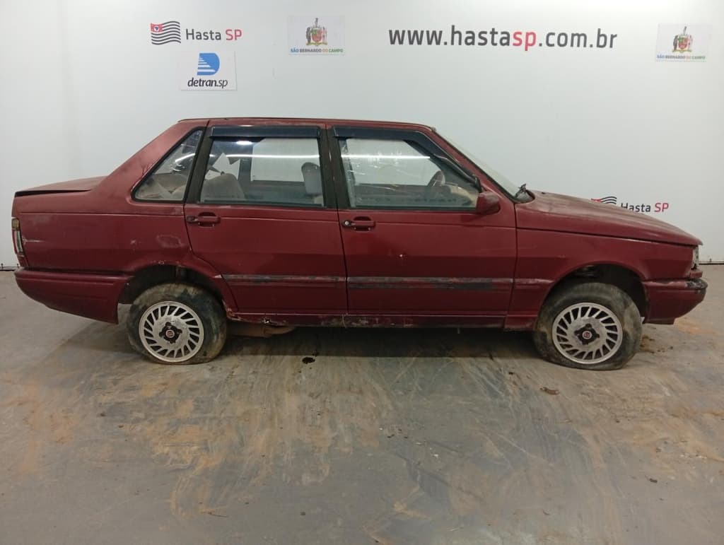 Fiat Premio CS IE 1993, vermelha
