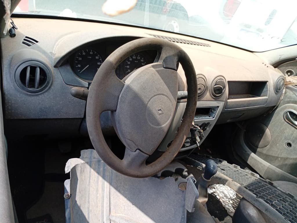 Renault Logan EXP 1016v 2008 — foto 3