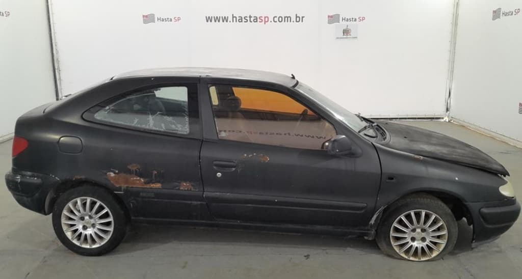 Citroën Xsara GLX 16 V 1999, preta