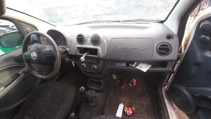 Fiat UNO Vivace 1.0 2014 — foto 10