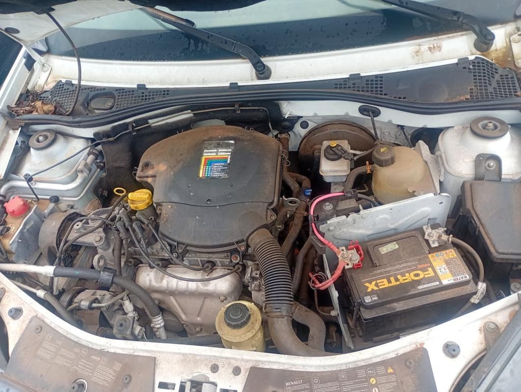 Renault Sandero STW 16hp 2014 — foto 2
