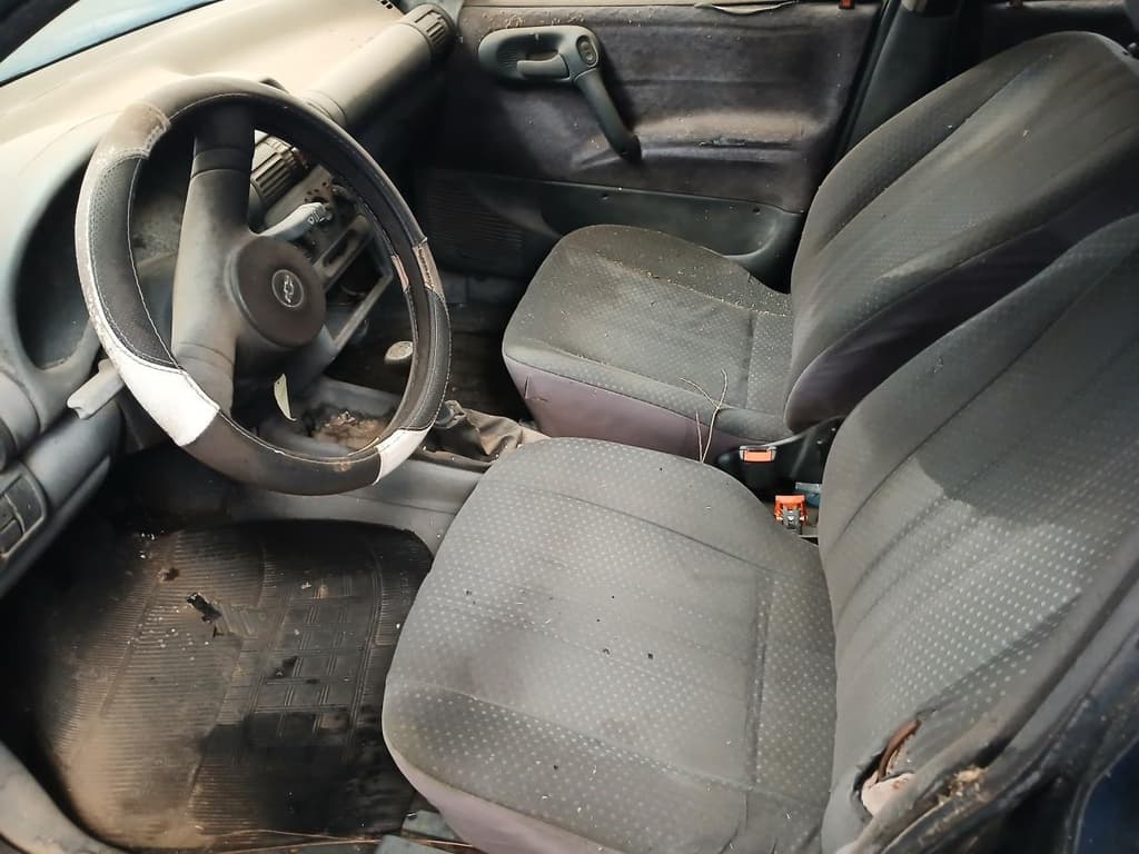 Chevrolet Corsa GL 1.6 1996 — foto 1