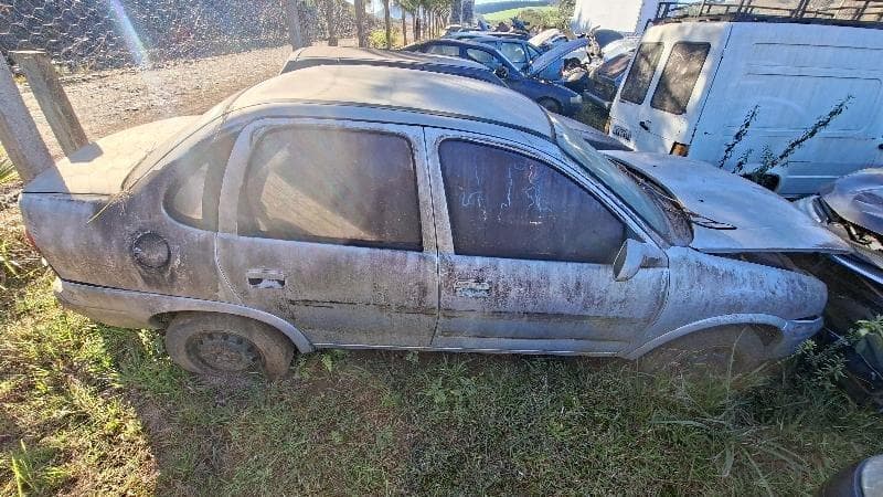 Chevrolet I/gm Corsa Classic 2002 — foto 2