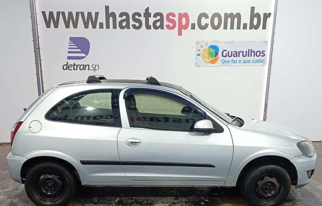 Chevrolet Celta 2P Life 2008, prata