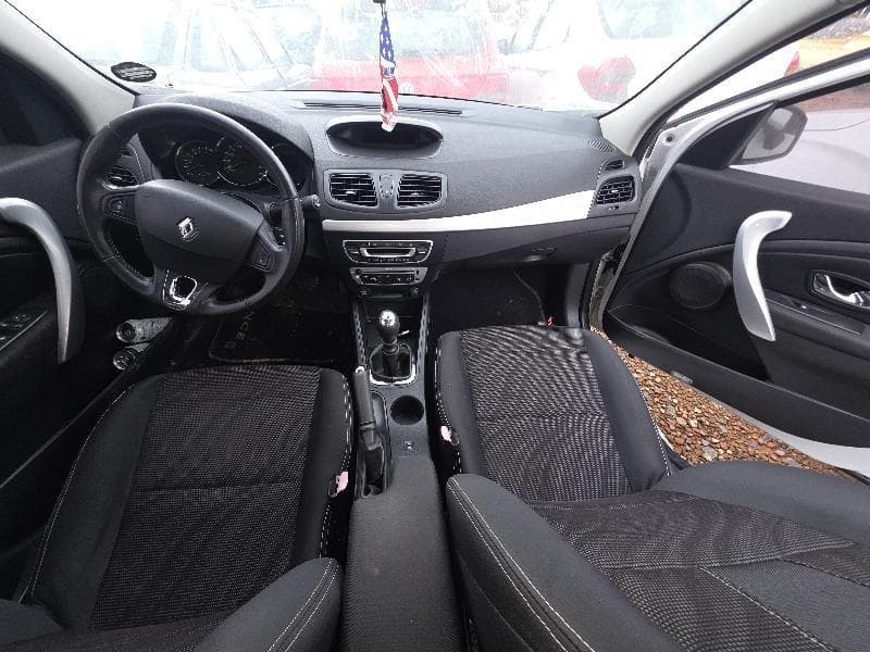 Renault Fluence Dyn20m 2013 — foto 2