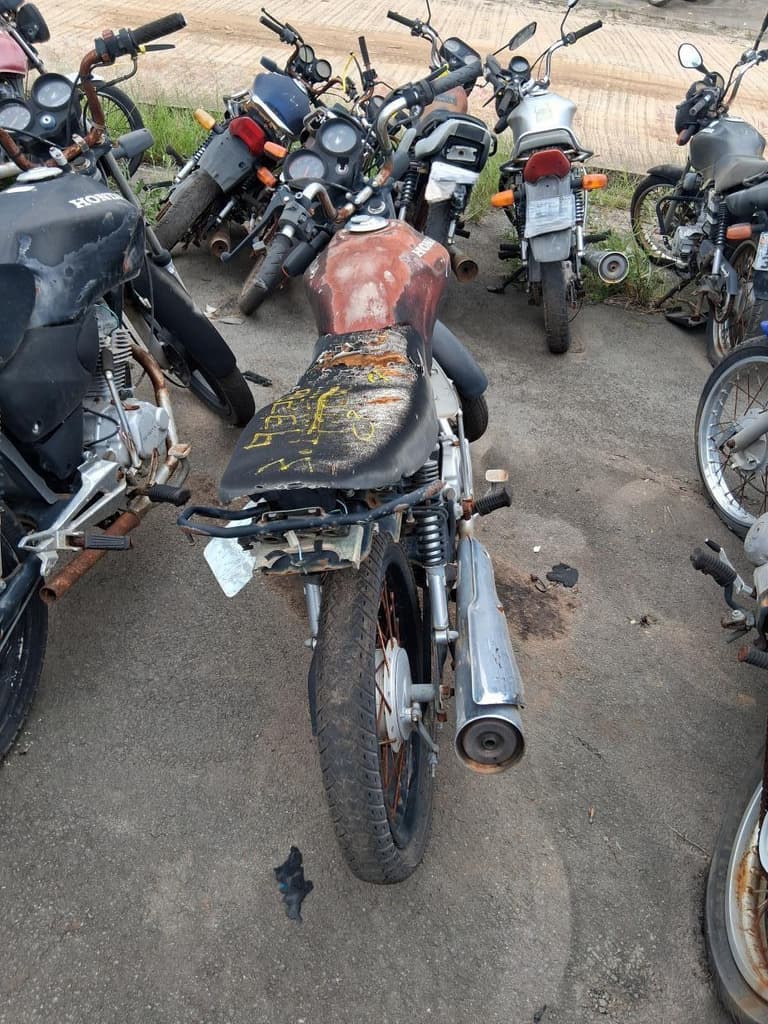 Yamaha YBR 125 2008 — foto 2