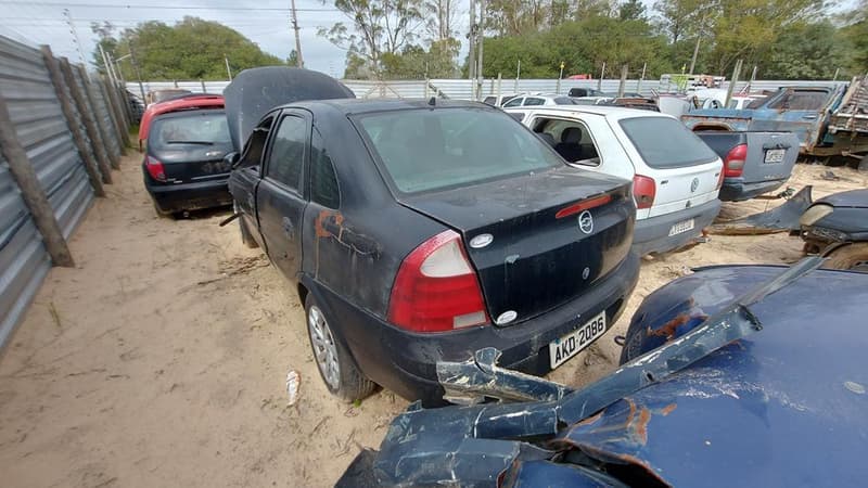 Chevrolet Gm/corsa Sedan 2002 — foto 3