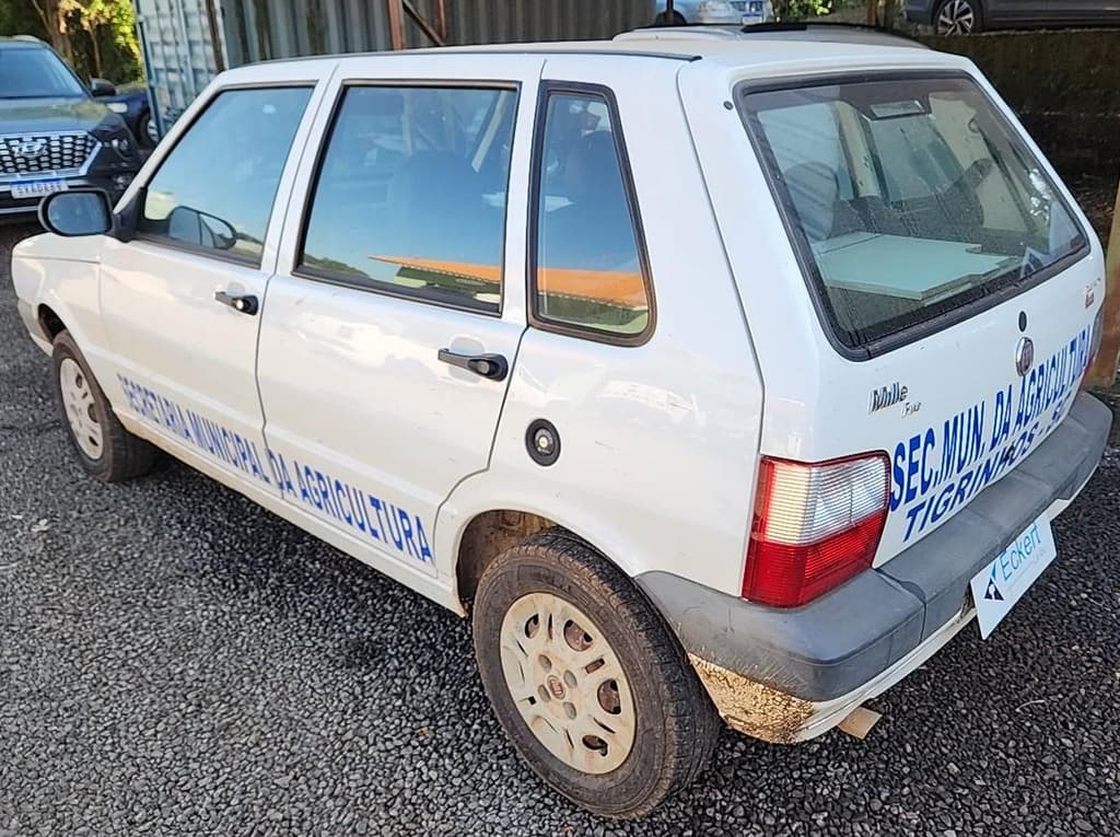Fiat UNO Mille Economy 2012 — foto 7