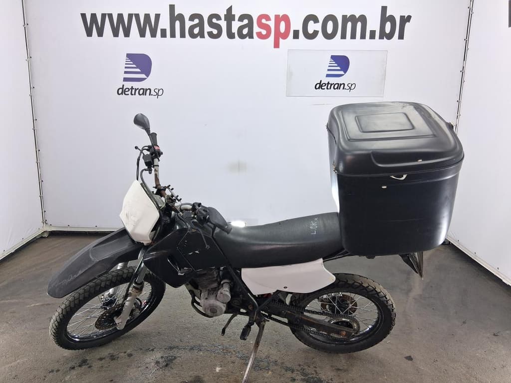 Honda XR 200r 2001 — foto 2