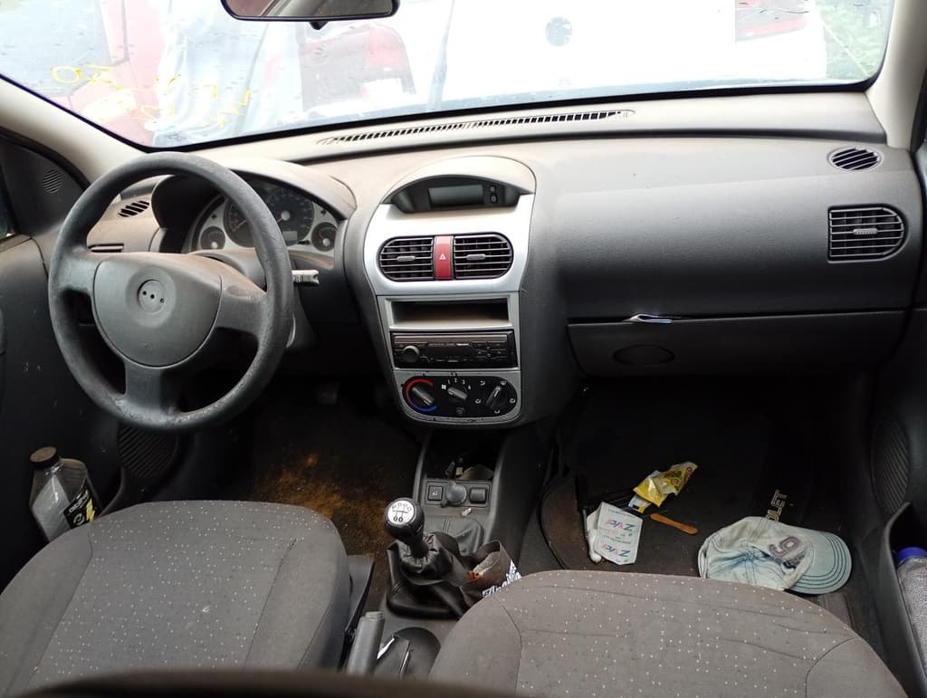 Chevrolet Corsa Hatch Premium 2009 — foto 6