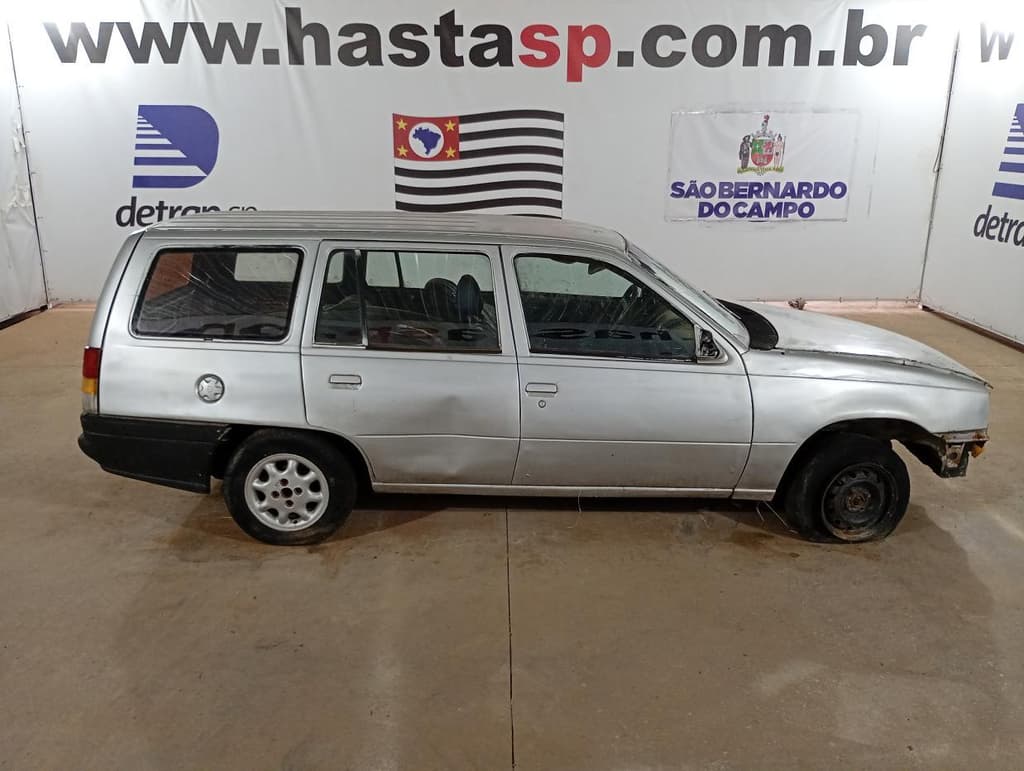 Chevrolet Kadett Ipanema GL 1997, cinza