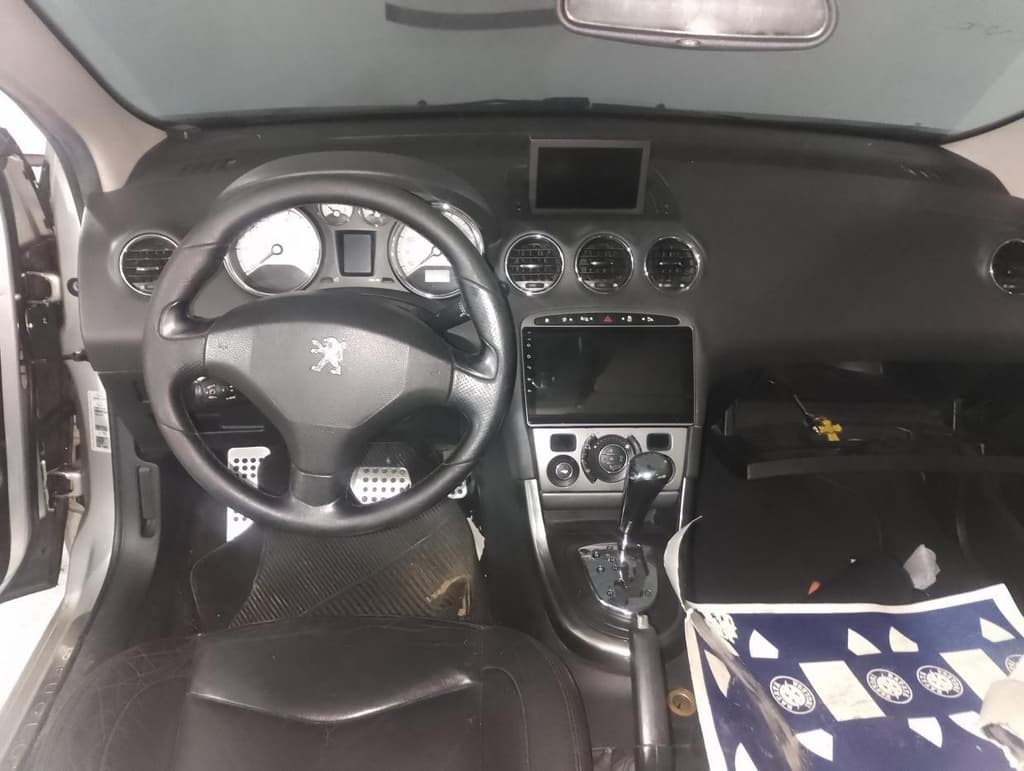 Peugeot 408 Griffe THP 2011 — foto 5