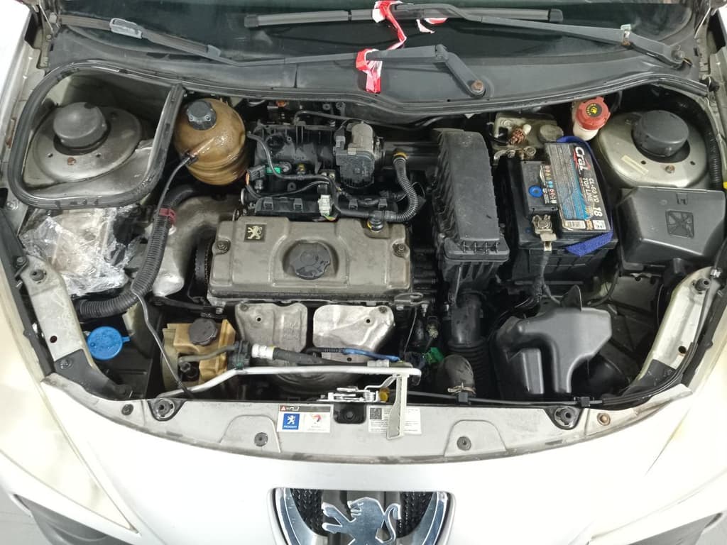 Peugeot 207sw XR 2011 — foto 2