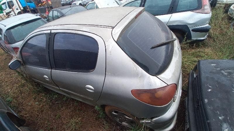 Peugeot 206 14 Feline 2005 — foto 9