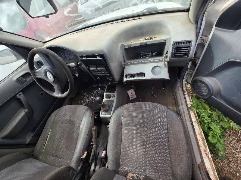 Volkswagen Saveiro CL 1.6 MI 2000 — foto 4